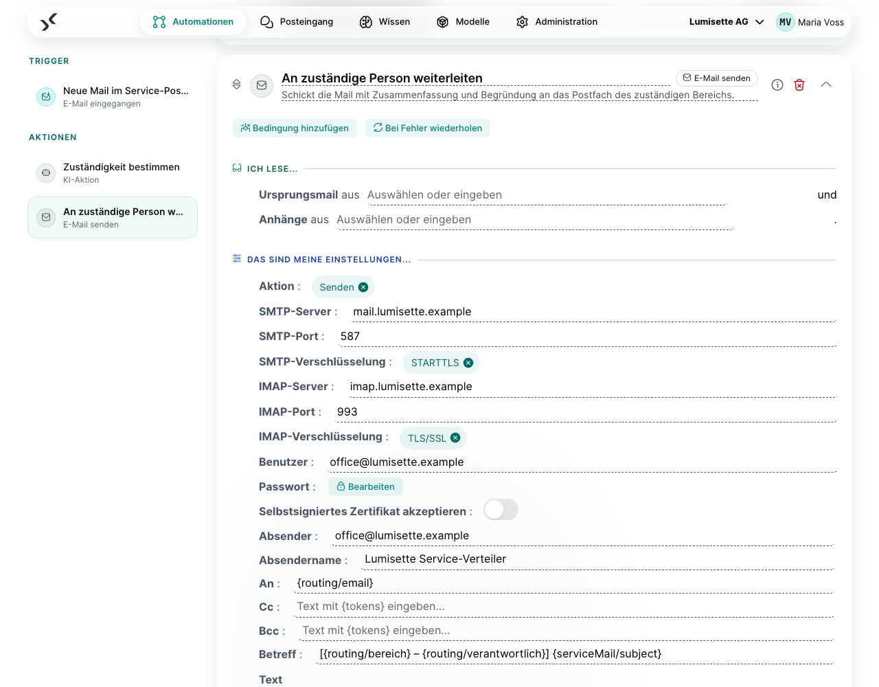 Der Schritt „E-Mail senden“ mit der Aktion „Senden“: SMTP- und IMAP-Verbindung, Absender, ein Empfänger aus dem Speicher, Betreff und Text in Markdown.